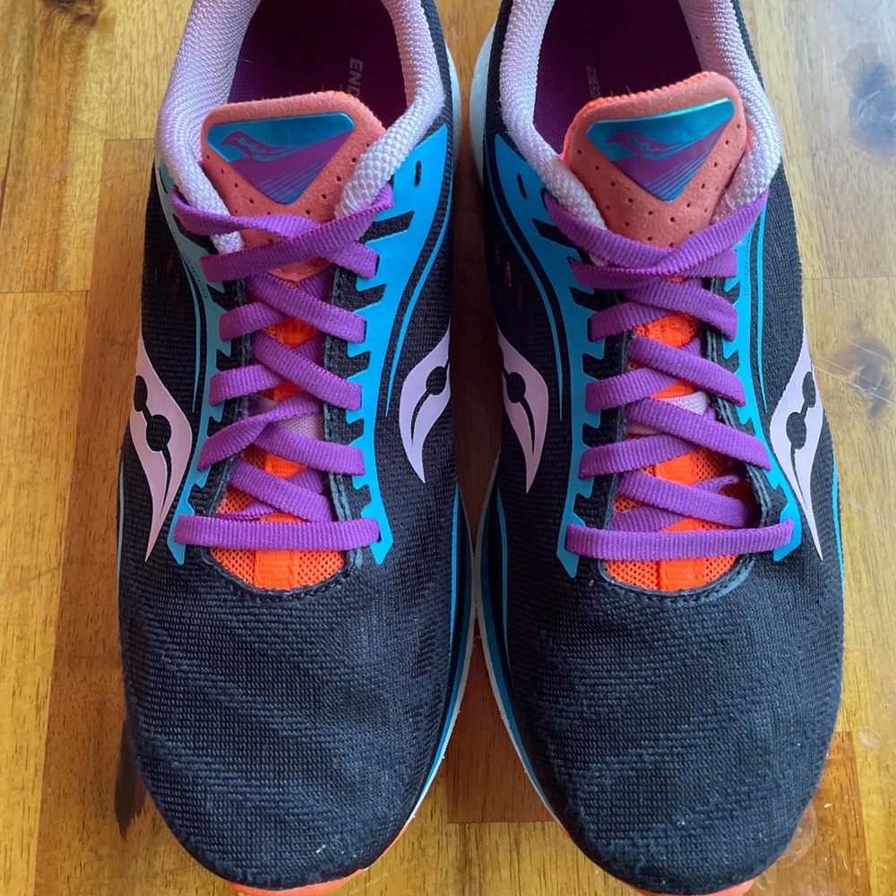 Saucony Endorphin Speed, women’s size 7.5 in purple